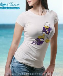 Donald Duck Minnesota Vikings Women TShirt