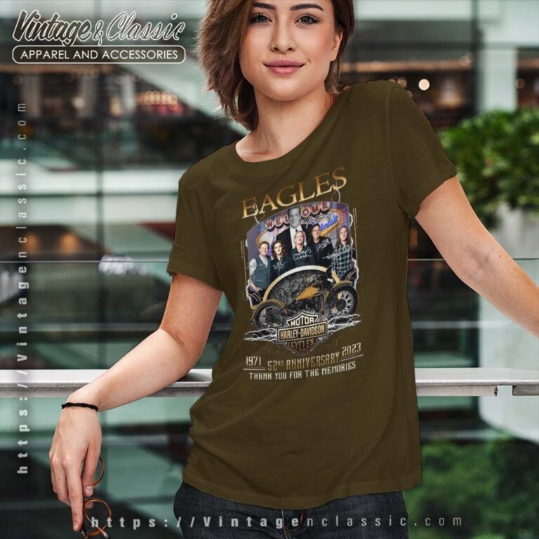 Eagles Signed 52nd Anniversary 1971 2023 Tshirt Women Eagles Signed 52nd Anniversary 1971 2023 Tshirt Women