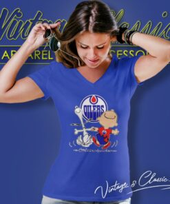 Edmonton Oilers Charlie Brown And Snoopy Happy Dance V Neck TShirt