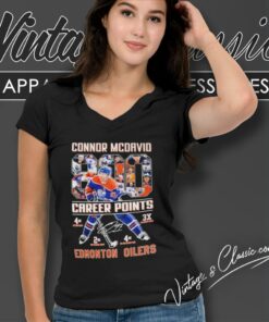 Edmonton Oilers Connor Mcdavid 800 Career Points Signature V Neck TShirt