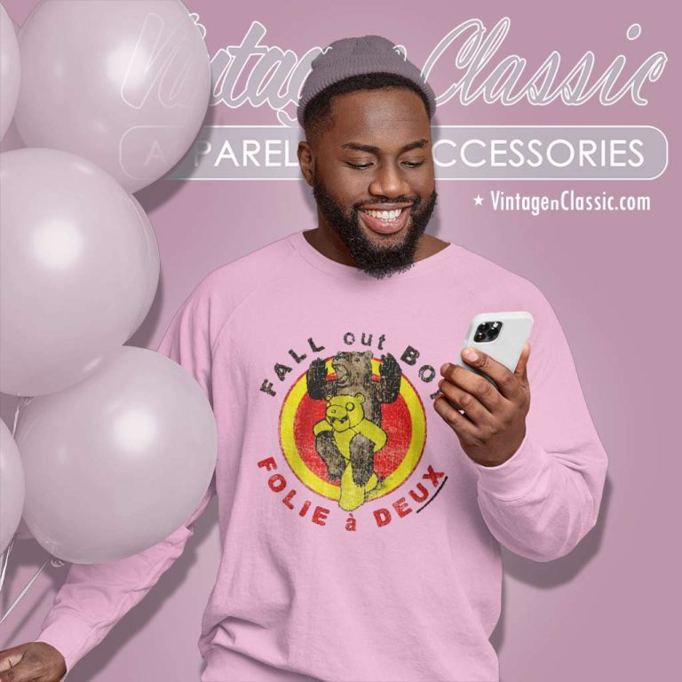 Fall Out Boy Shirt Folie A Deux Sweatshirt Fall Out Boy Shirt Folie A Deux Sweatshirt