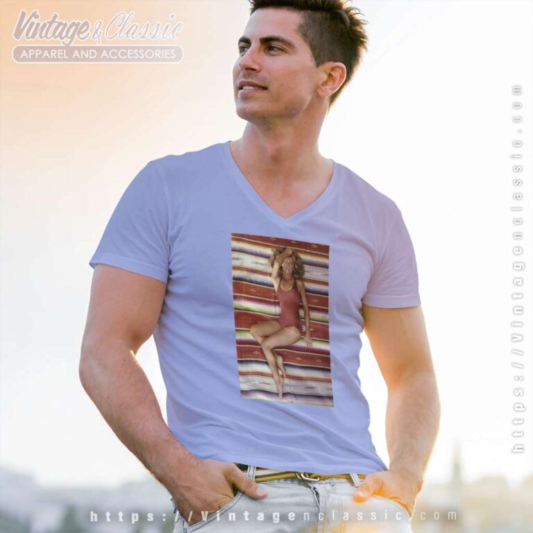 Farrah Fawcett Red Swimsuit Poster V Neck TShirt Farrah Fawcett Red Swimsuit Poster V Neck TShirt