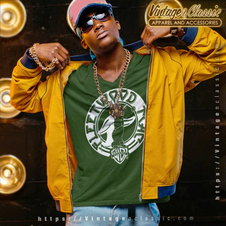 Fleetwood Mac Live Concert V Neck TShirt Fleetwood Mac Live Concert V Neck TShirt