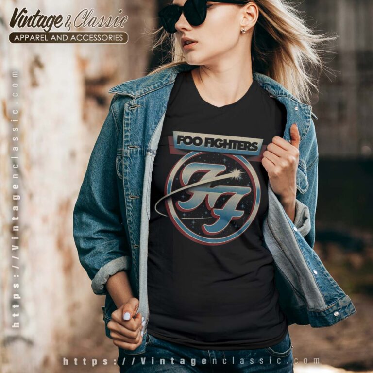 Foo Fighters Comet Vneck Foo Fighters Comet Vneck