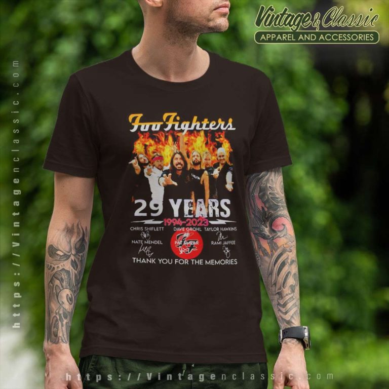 Foo Fighters Shirt 29 Years 1994 2023 Thank You For The Memories Signatures T Shirt Foo Fighters Shirt 29 Years 1994 2023 Thank You For The Memories Signatures T Shirt