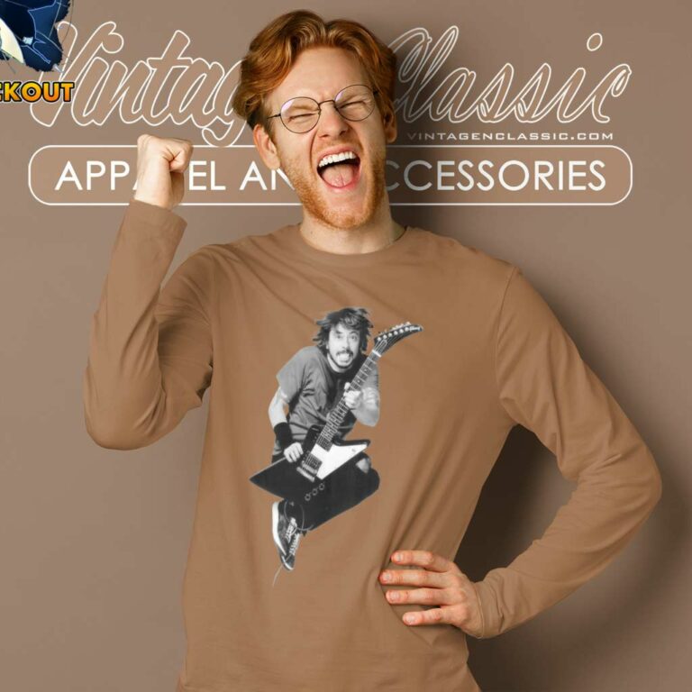 Foo Fighters Shirt Dave Grohl Play Guitar Rock Long Sleeve Tee Foo Fighters Shirt Dave Grohl Play Guitar Rock Long Sleeve Tee