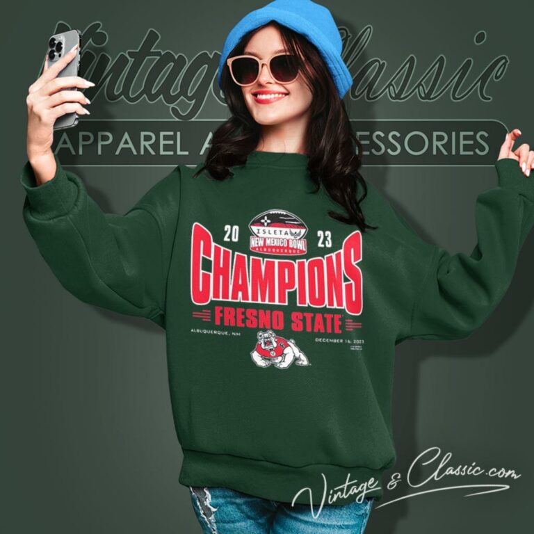 Fresno State Bulldogs Isleta New Mexico Bowl Champions 2023 Sweatshirt Fresno State Bulldogs Isleta New Mexico Bowl Champions 2023 Sweatshirt