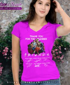 Friends Tv Show Full Cast Signed Shirt 5 Friends Tv Show Full Cast Signed V Neck TShirt