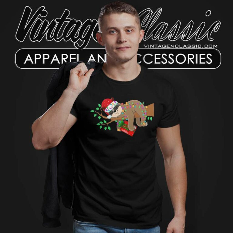 Funny Sloth Christmas Light On Tree Hug Gift T Shirt Funny Sloth Christmas Light On Tree Hug Gift T Shirt