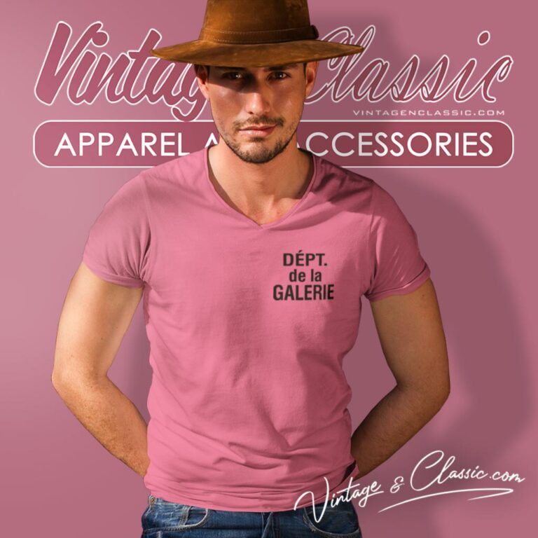 Gallery Dept French Shirt De La Galerie V Neck TShirt Gallery Dept French Shirt De La Galerie V Neck TShirt