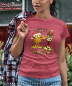 Garfield Being Christmas Santa Women TShirt