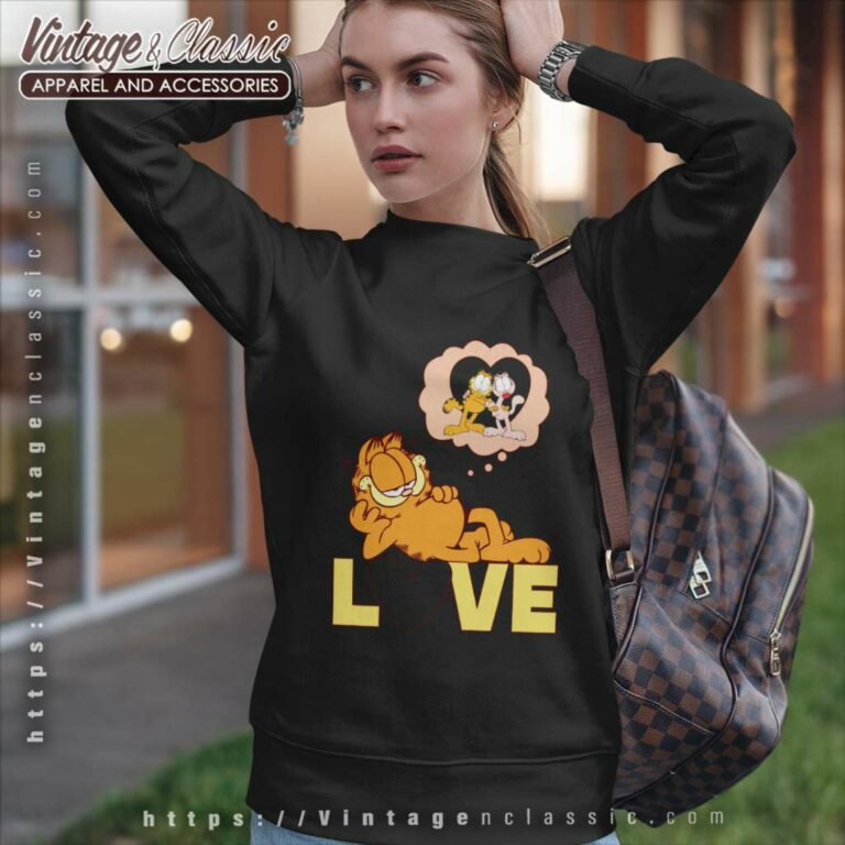 Garfield In Love Sweatshirt Garfield In Love Sweatshirt