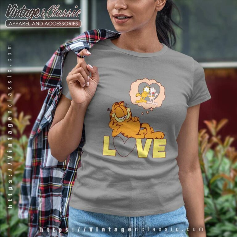Garfield In Love Women TShirt Garfield In Love Women TShirt