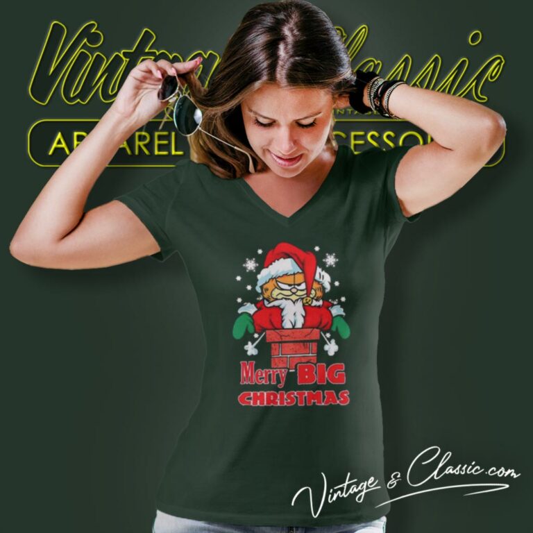 Garfield Merry Big Christmas V Neck TShirt Garfield Merry Big Christmas V Neck TShirt
