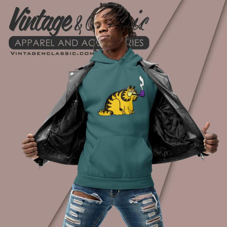 Garfield With Pipe Hoodie Garfield With Pipe Hoodie