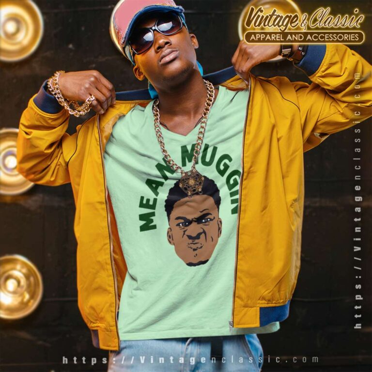 Giannis Antetokounmpo Mean Muggin Milwaukee Bucks V Neck TShirt Giannis Antetokounmpo Mean Muggin Milwaukee Bucks V Neck TShirt