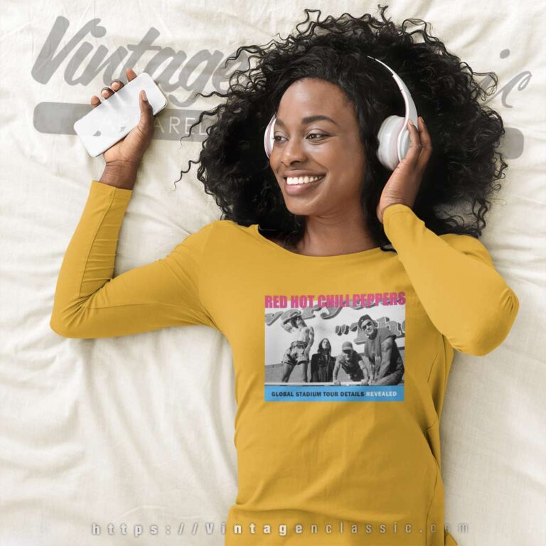 Global Stadium Tour 2023 Long Sleeve Tee Global Stadium Tour 2023 Long Sleeve Tee