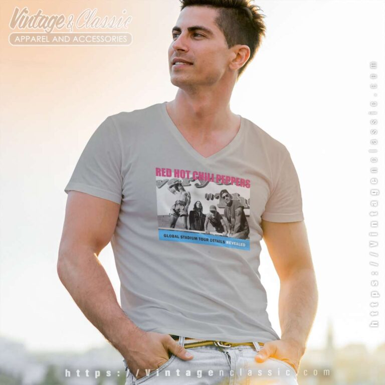 Global Stadium Tour 2023 V Neck TShirt Global Stadium Tour 2023 V Neck TShirt