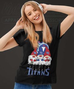 Gnome Xmas Tennessee Titans Women TShirt