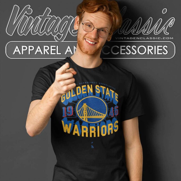 Golden State Warriors Court Premium T Shirt Golden State Warriors Court Premium T Shirt