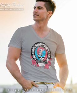 Grateful Dead Very Rare V Neck TShirt