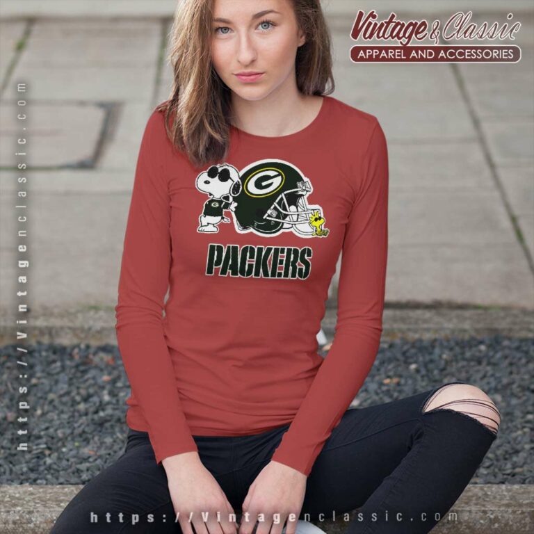 Green Bay Packers Snoopy And Woodstock Long Sleeve Tee Green Bay Packers Snoopy And Woodstock Long Sleeve Tee