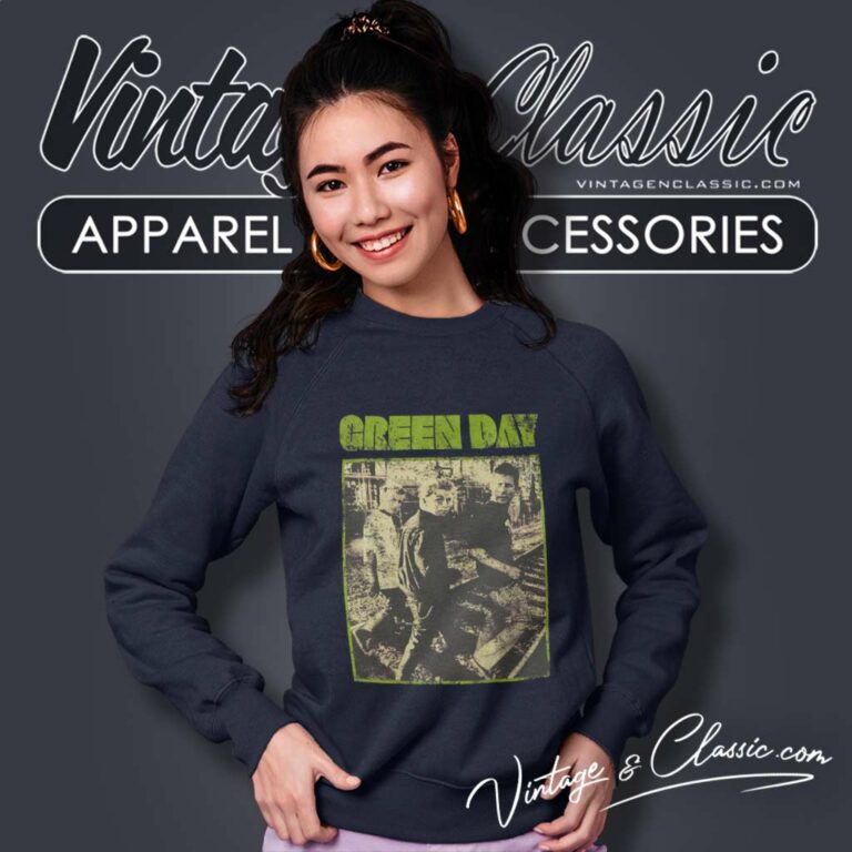 Green Day On The Radio Photo Sweatshirt Green Day On The Radio Photo Sweatshirt