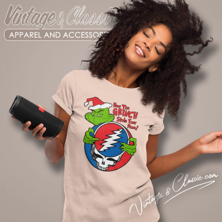Grinch Hug Grateful Dead Logo Women T Shirt Grinch Hug Grateful Dead Logo Women T Shirt