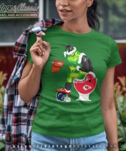 Grinch Santa Sitting Toilet Oakland Raiders Women TShirt