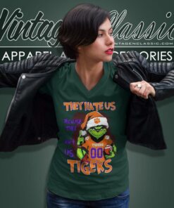 Grinch Santa They Hate Us Because They Aint Us Clemson Tigers V Neck TShirt