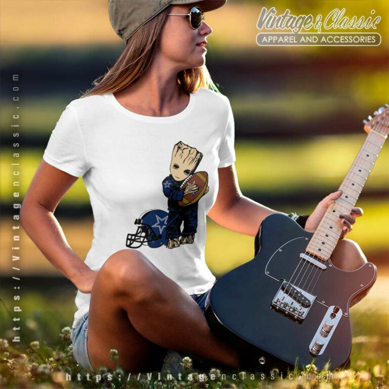 Groot Hug Dallas Cowboys Women TShirt Groot Hug Dallas Cowboys Women TShirt