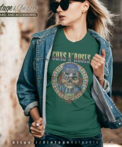 Guns N Roses Civil War Distressed Vneck