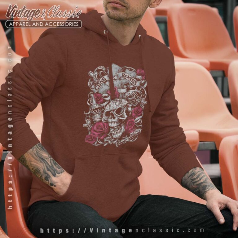 Guns N Roses Flourish Skull Pink Roses Men Hoodie Guns N Roses Flourish Skull Pink Roses Men Hoodie