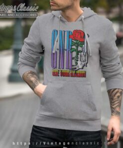 Guns N Roses Use Your Illusion Pistol Men Hoodie