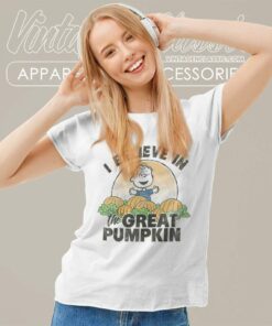 Halloween I Believe In The Great Pumpkin Women TShirt