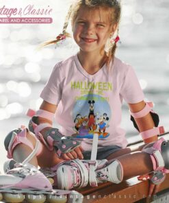 Halloween Mickey And Friends Disneyland kids Vneck