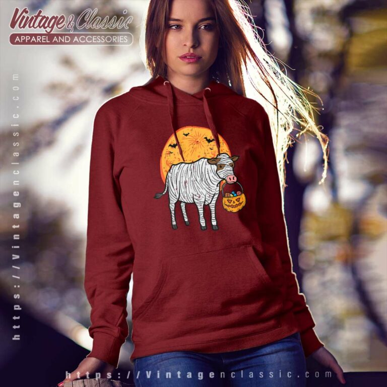 Halloween Mummy Cow Trick Treat Farm Hoodie Halloween Mummy Cow Trick Treat Farm Hoodie