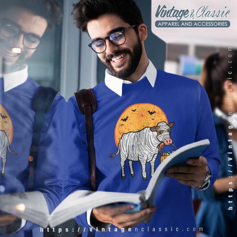 Halloween Mummy Cow Trick Treat Farm Sweatshirt Halloween Mummy Cow Trick Treat Farm Sweatshirt