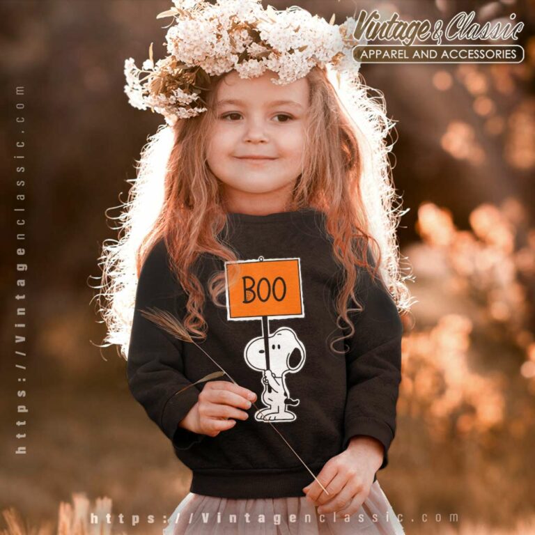 Halloween Snoopy Boo Peanuts Gang kids Sweetshirt Halloween Snoopy Boo Peanuts Gang kids Sweetshirt
