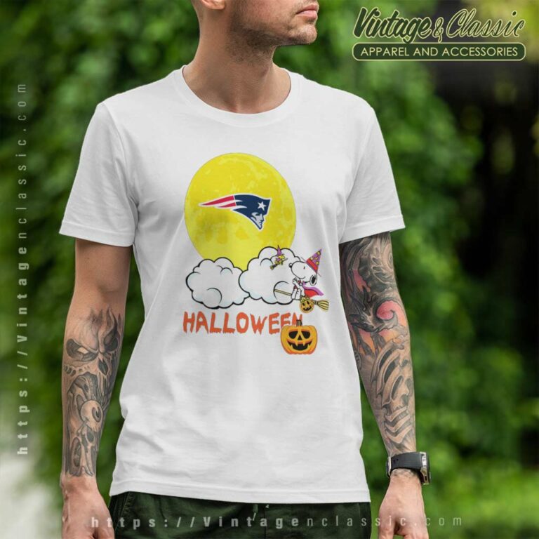 Halloween Snoopy New England Patriots T Shirt Halloween Snoopy New England Patriots T Shirt