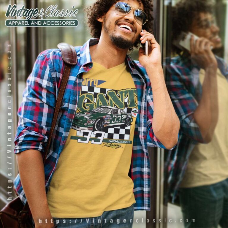 Harry Gant Skoal Bandit Nascar V Neck TShirt Harry Gant Skoal Bandit Nascar V Neck TShirt