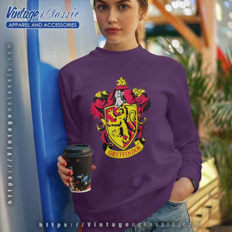 Harry Potter Gryffindor Crest Sweatshirt Harry Potter Gryffindor Crest Sweatshirt