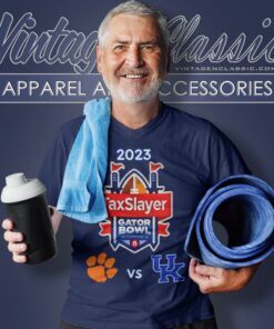 Head To Head Taxslayer Gator Bowl 2023 Kentucky Vs Clemson Shirt 5 Head To Head Taxslayer Gator Bowl 2023 Kentucky Vs Clemson V Neck TShirt