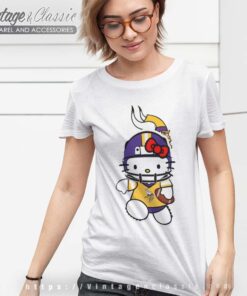 Hello Kitty Love Minnesota Vikings Woman Shirt