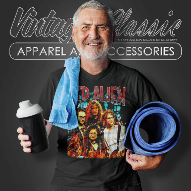 Hep Alien Vintage Gil Lane Zack Brian V Neck TShirt Hep Alien Vintage Gil Lane Zack Brian V Neck TShirt