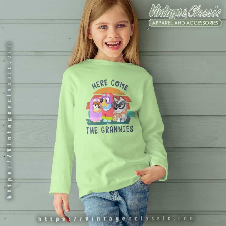 Here Come The Grannies Bluey kids Longsleeve Here Come The Grannies Bluey kids Longsleeve