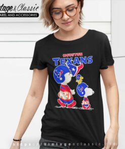 Houston Texans Snoopy Plays The Football Game Women TShirt