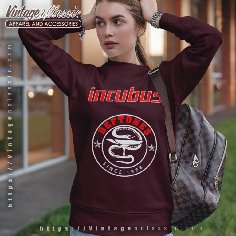 Incubus X Deftones 2015 Tour Sweatshirt Incubus X Deftones 2015 Tour Sweatshirt