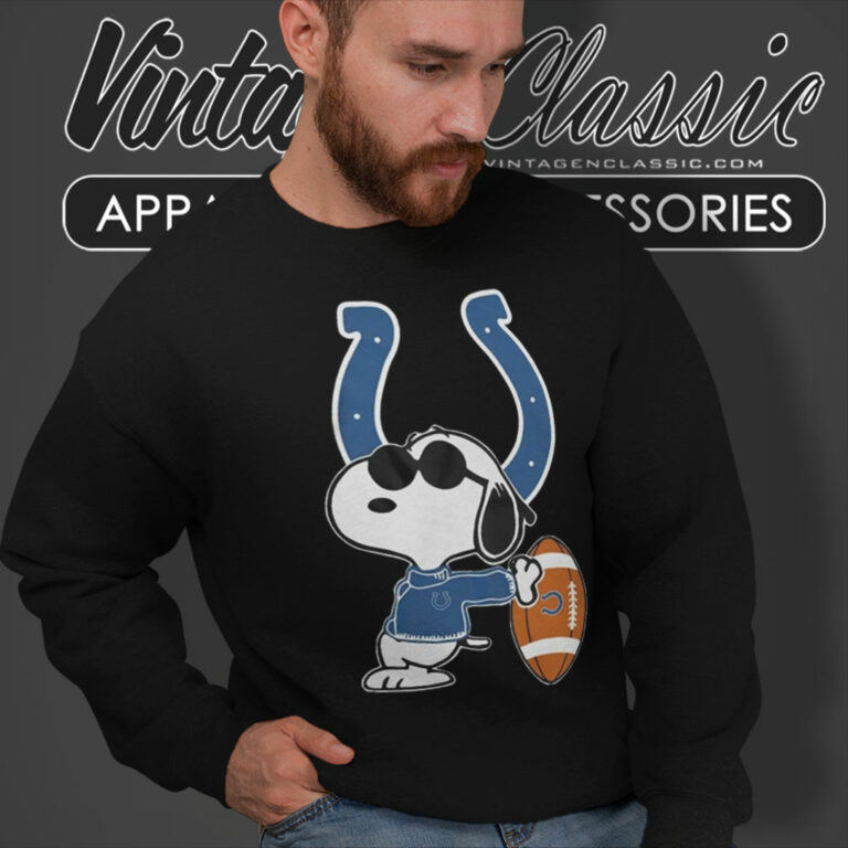 Indianapolis Colts Nfl Snoopy Peanuts Sweatshirt Indianapolis Colts Nfl Snoopy Peanuts Sweatshirt