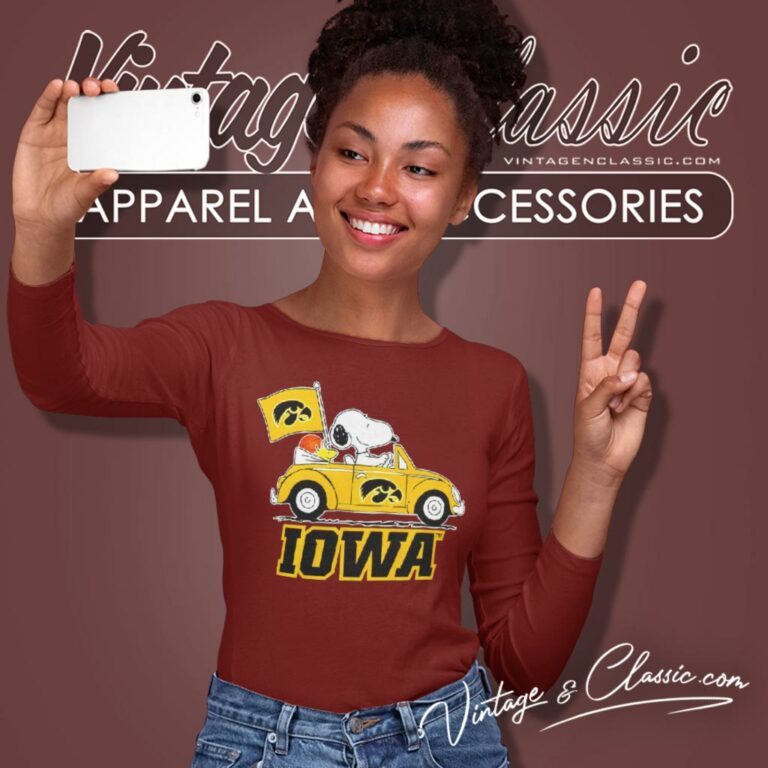 Iowa Hawkeyes Basketball Snoopy Dog Driving Car Long Sleeve Tee Iowa Hawkeyes Basketball Snoopy Dog Driving Car Long Sleeve Tee
